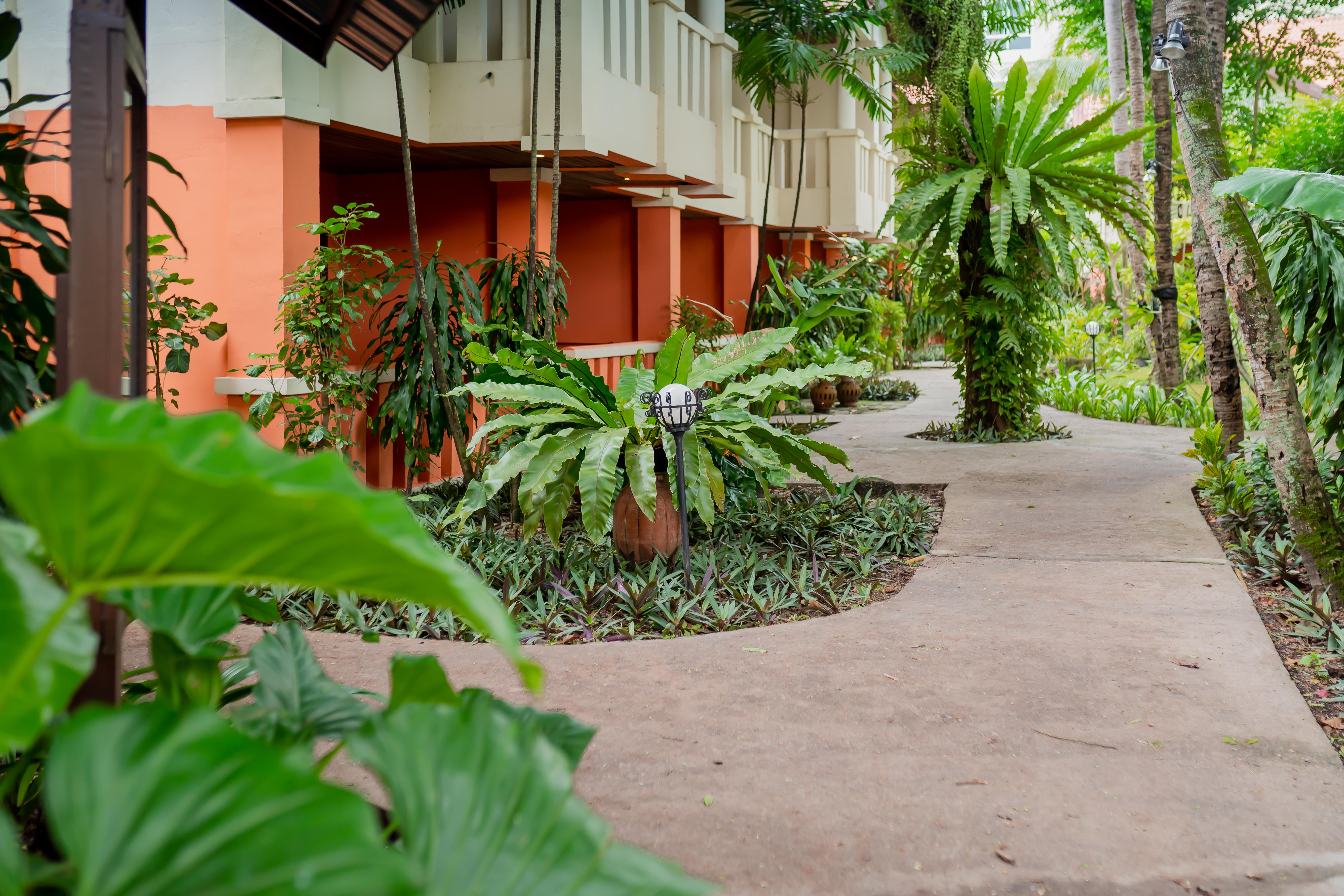 Hyton Leelavadee Resort