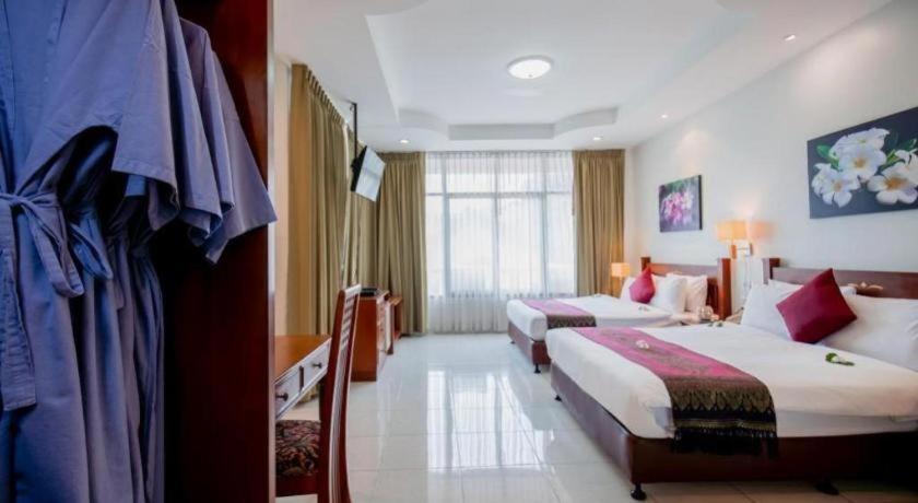 Hyton Leelavadee Resort Phuket